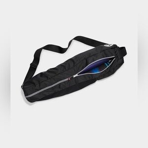 manduka Black Crossbody Yoga Mat Carrier